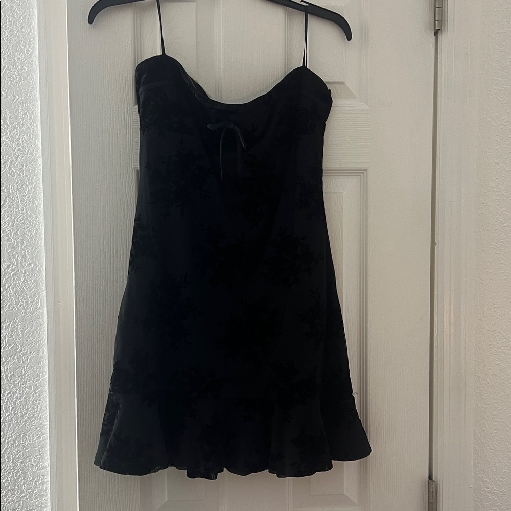 Windsor Black Floral Prom Dress